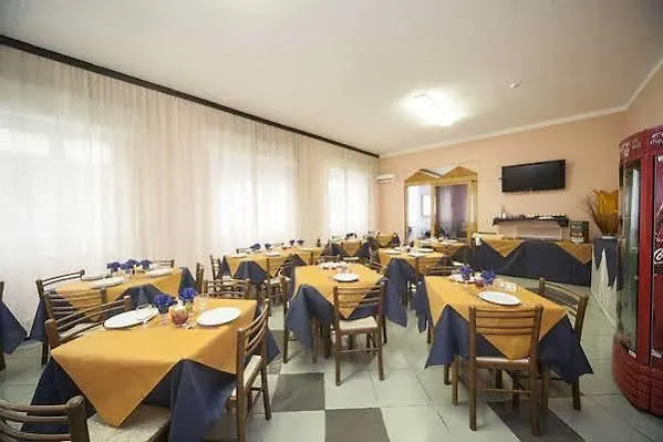 Eliseo Hotel 2*